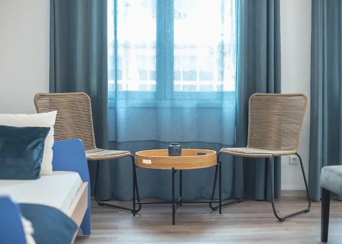Peaceful And Comfy 2Ba In Athens Heart